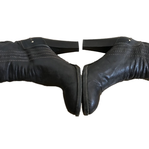 VTG Chloe Buckle Accent Knee High Boots - Picture 5 of 7